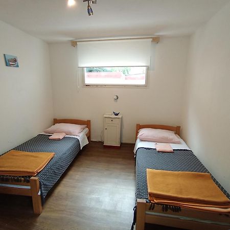 Simple Room For 2 With Bathroom Close To The Sea Kraljevica Exterior foto